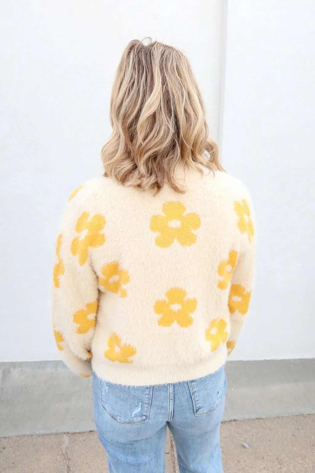 Lazy Daisy Flower Cardigan