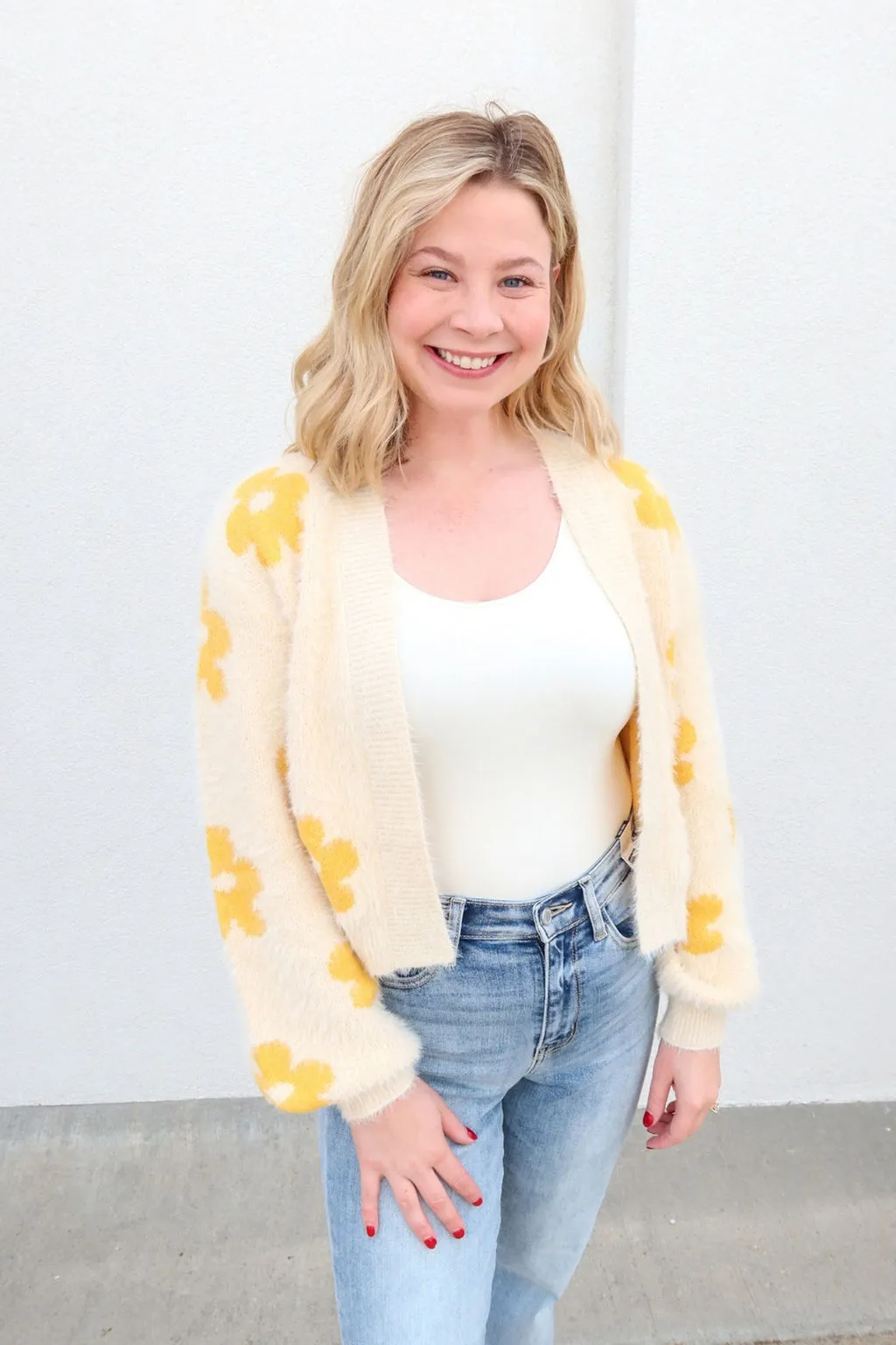 Lazy Daisy Flower Cardigan